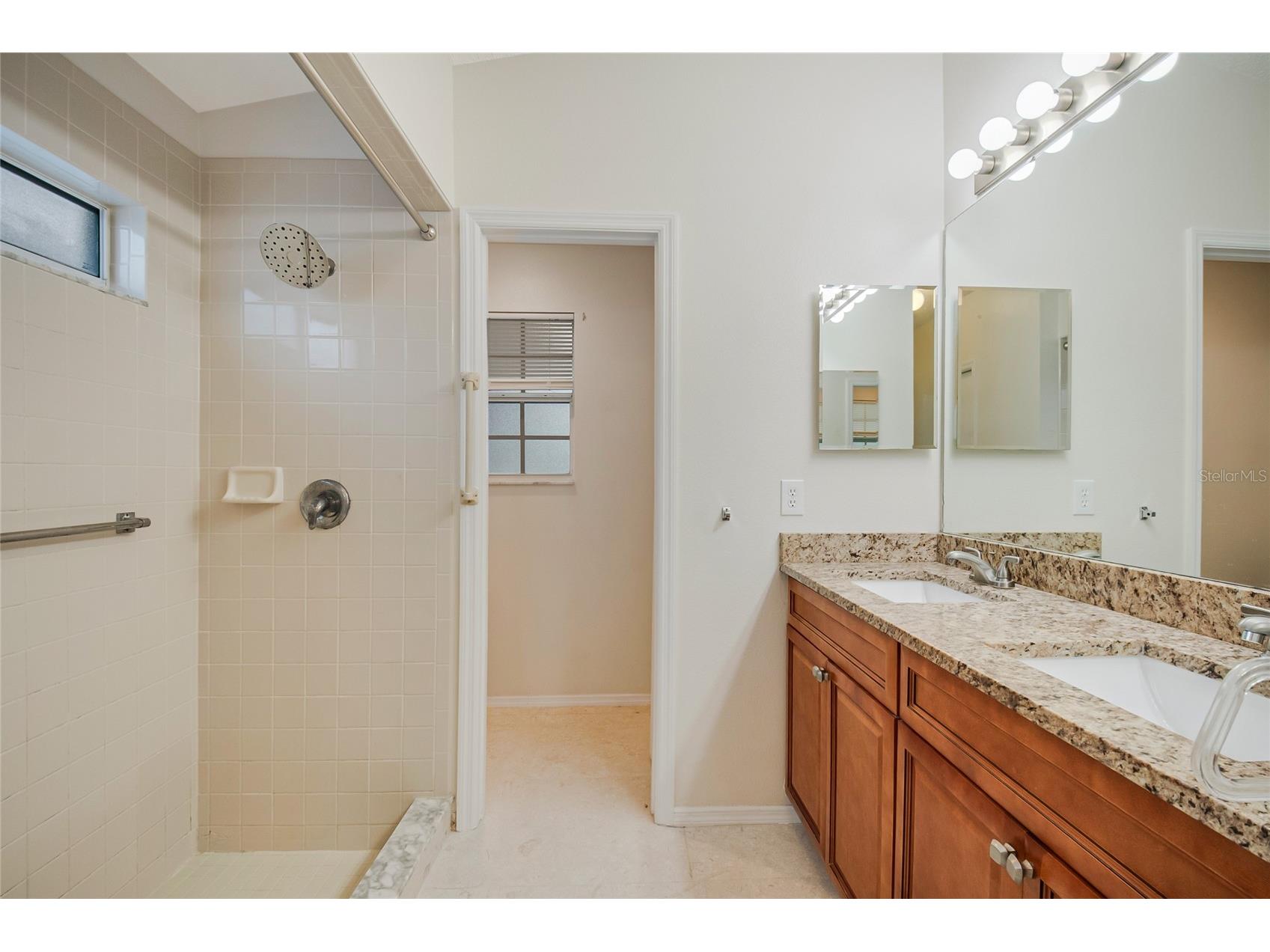 1542 Brook Hollow Drive Orlando FL 32824 O6415386 image18