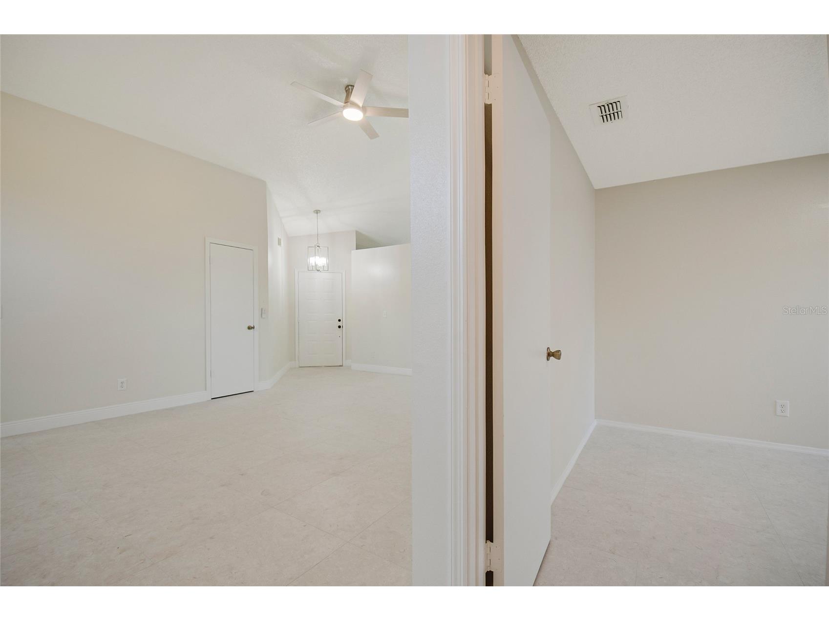 1542 Brook Hollow Drive Orlando FL 32824 O6415386 image20