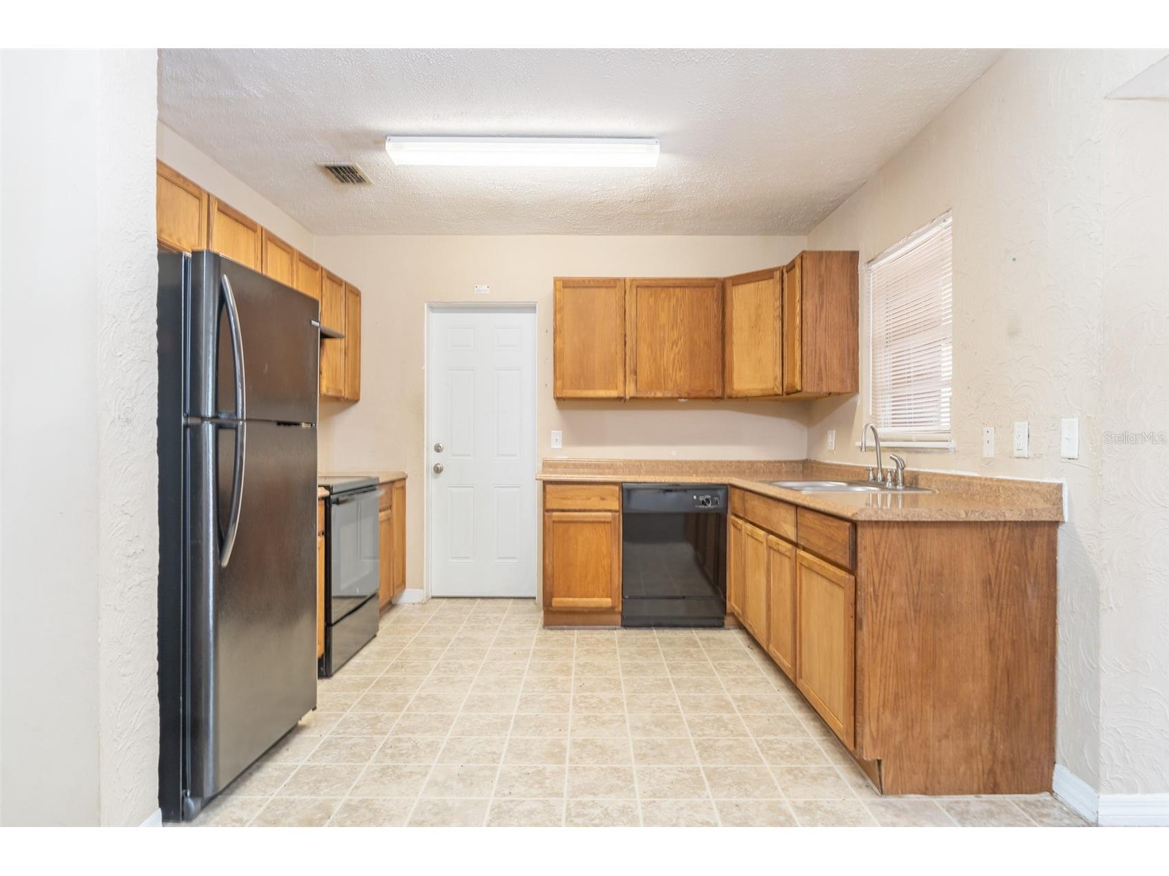 1542 Carroll Street Clearwater FL 33755 TB8507252 image6