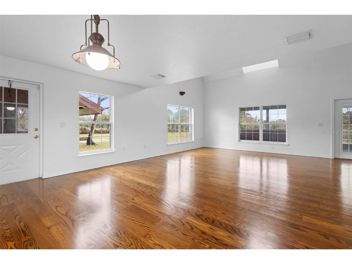 1542 Deer Run Geneva FL 32732 O6262575 image1