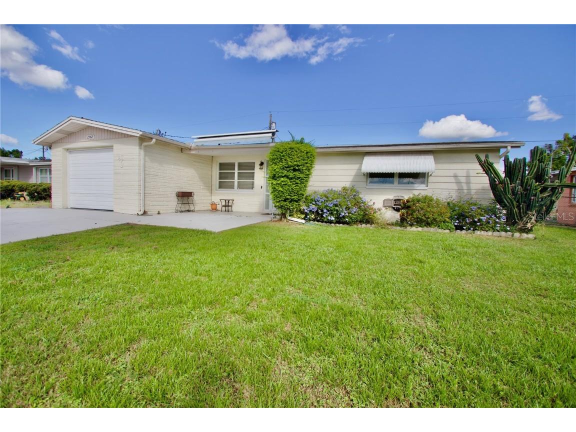 1542 Derrick Street Holiday FL 34690 W7879895 image1