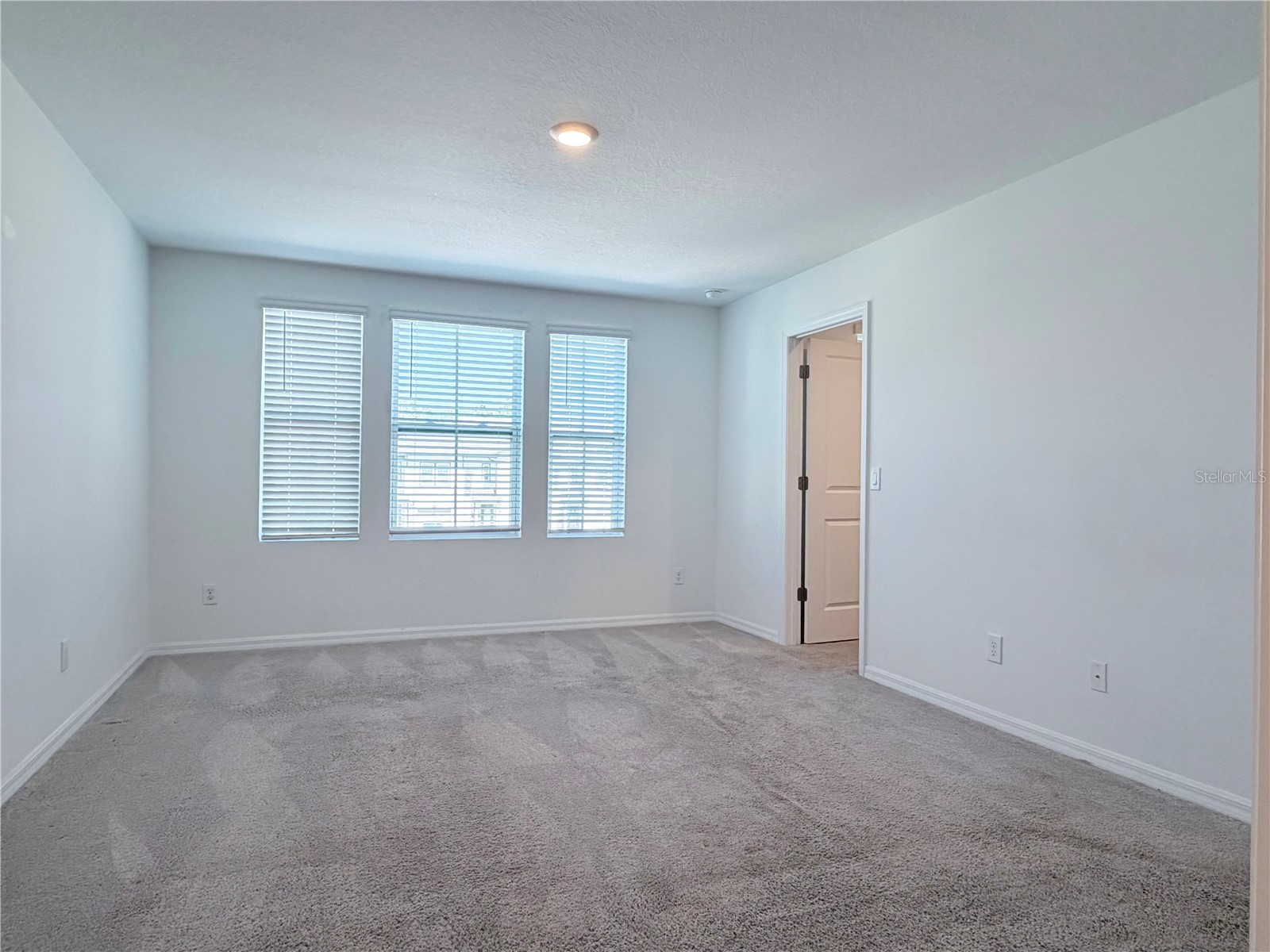 1542 Discovery Street Davenport FL 33896 O6397625 image14