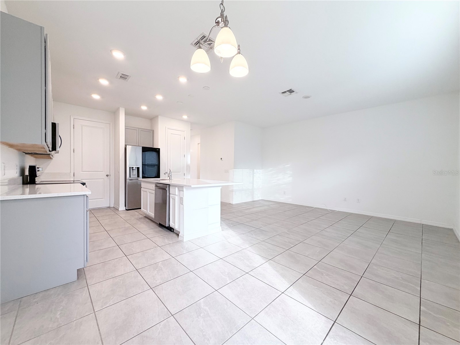 1542 Discovery Street Davenport FL 33896 O6397625 image7