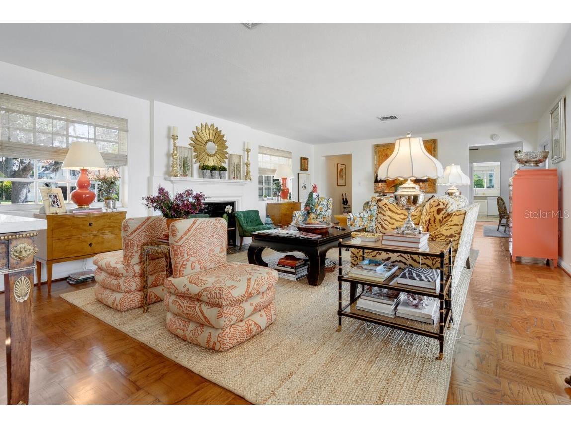 1542 Gulfview Drive Sarasota FL 34236 A4673664 image14