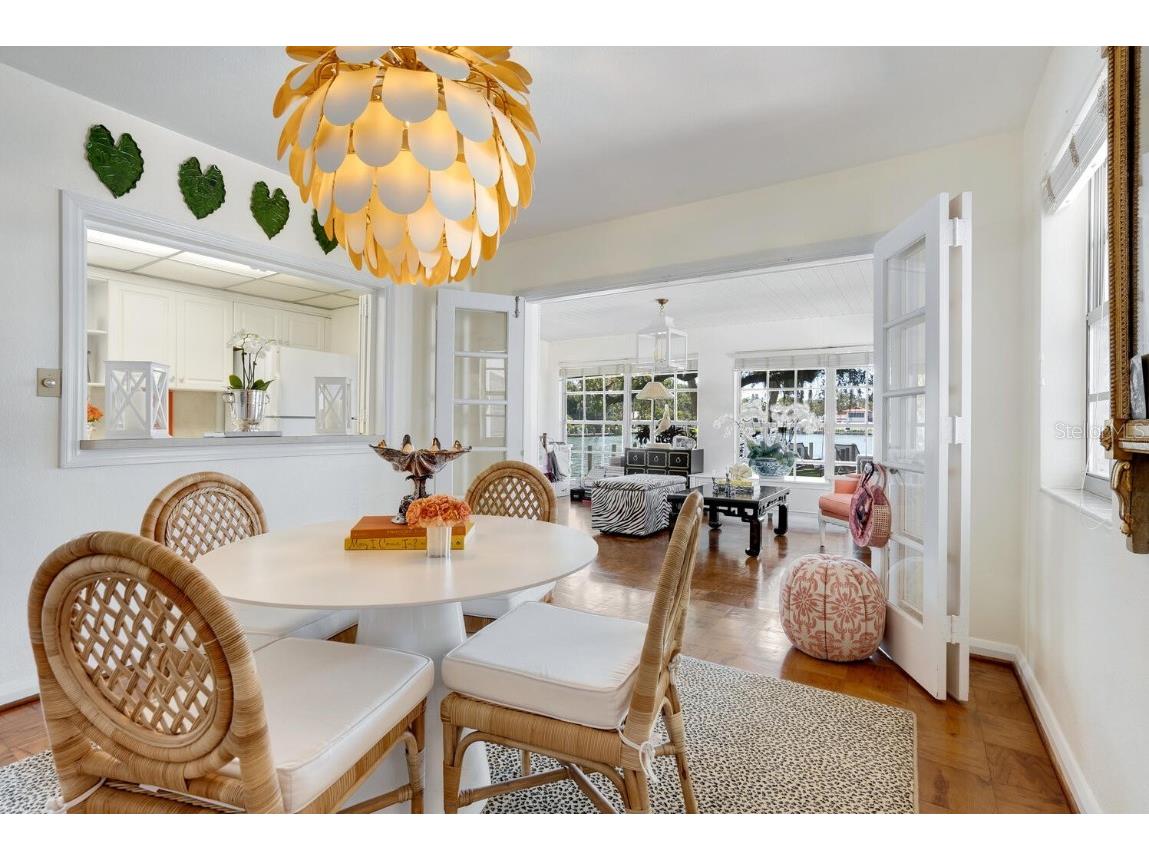 1542 Gulfview Drive Sarasota FL 34236 A4673664 image17