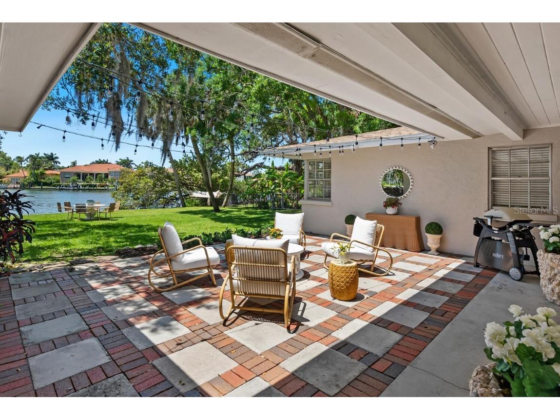 1542 Gulfview Drive Sarasota FL 34236 A4673664 image33