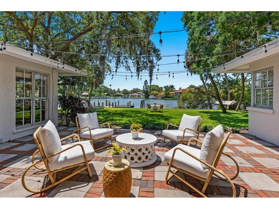 1542 Gulfview Drive Sarasota FL 34236 A4673664 image34