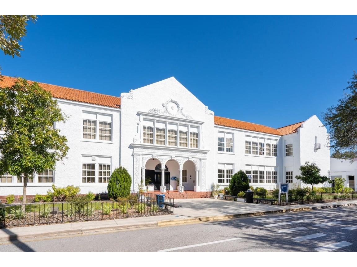 1542 Gulfview Drive Sarasota FL 34236 A4673664 image73