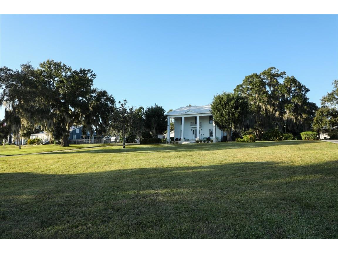 1542 Lake Ariana Boulevard Auburndale FL 33823 L4957305 image11