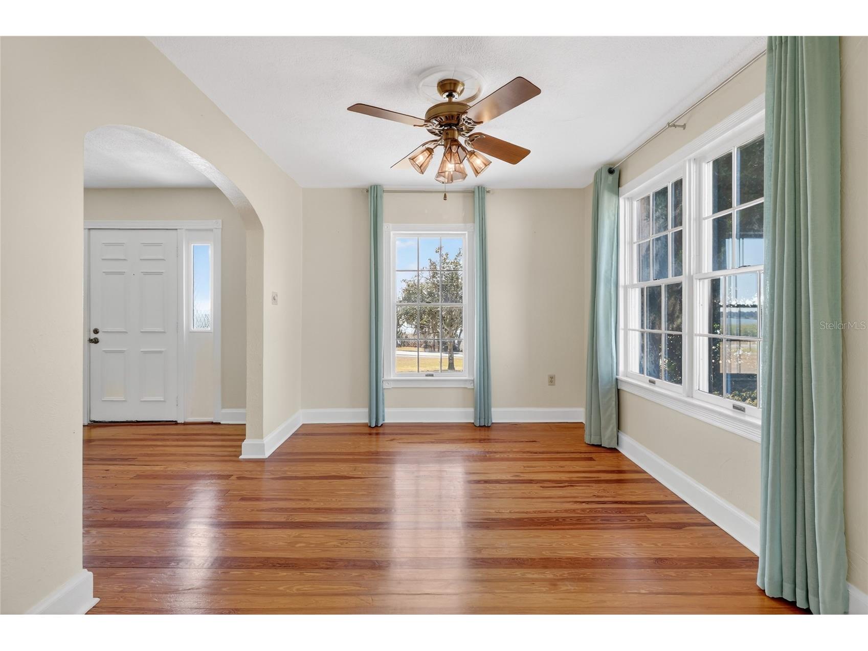 1542 Lake Ariana Boulevard Auburndale FL 33823 L4957305 image14