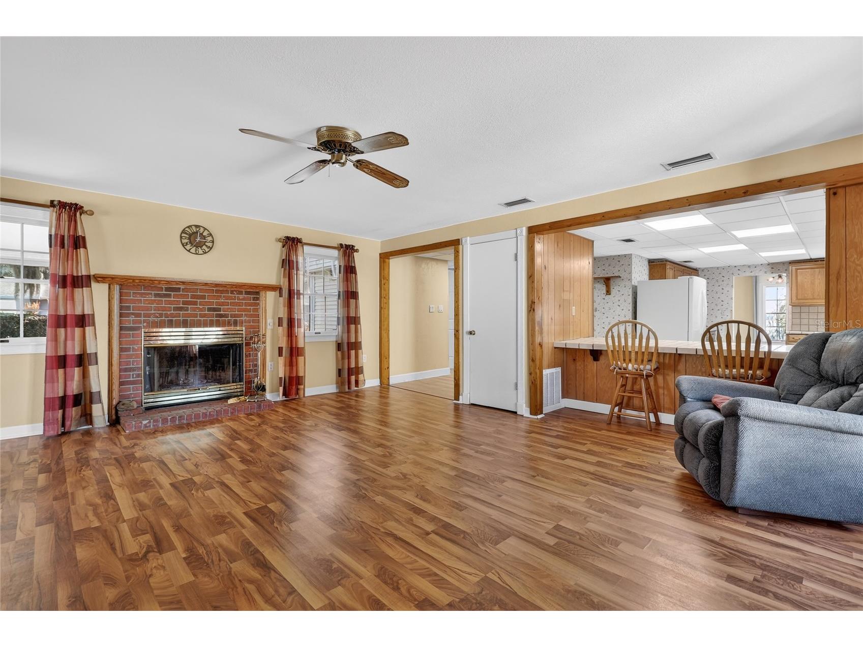 1542 Lake Ariana Boulevard Auburndale FL 33823 L4957305 image25