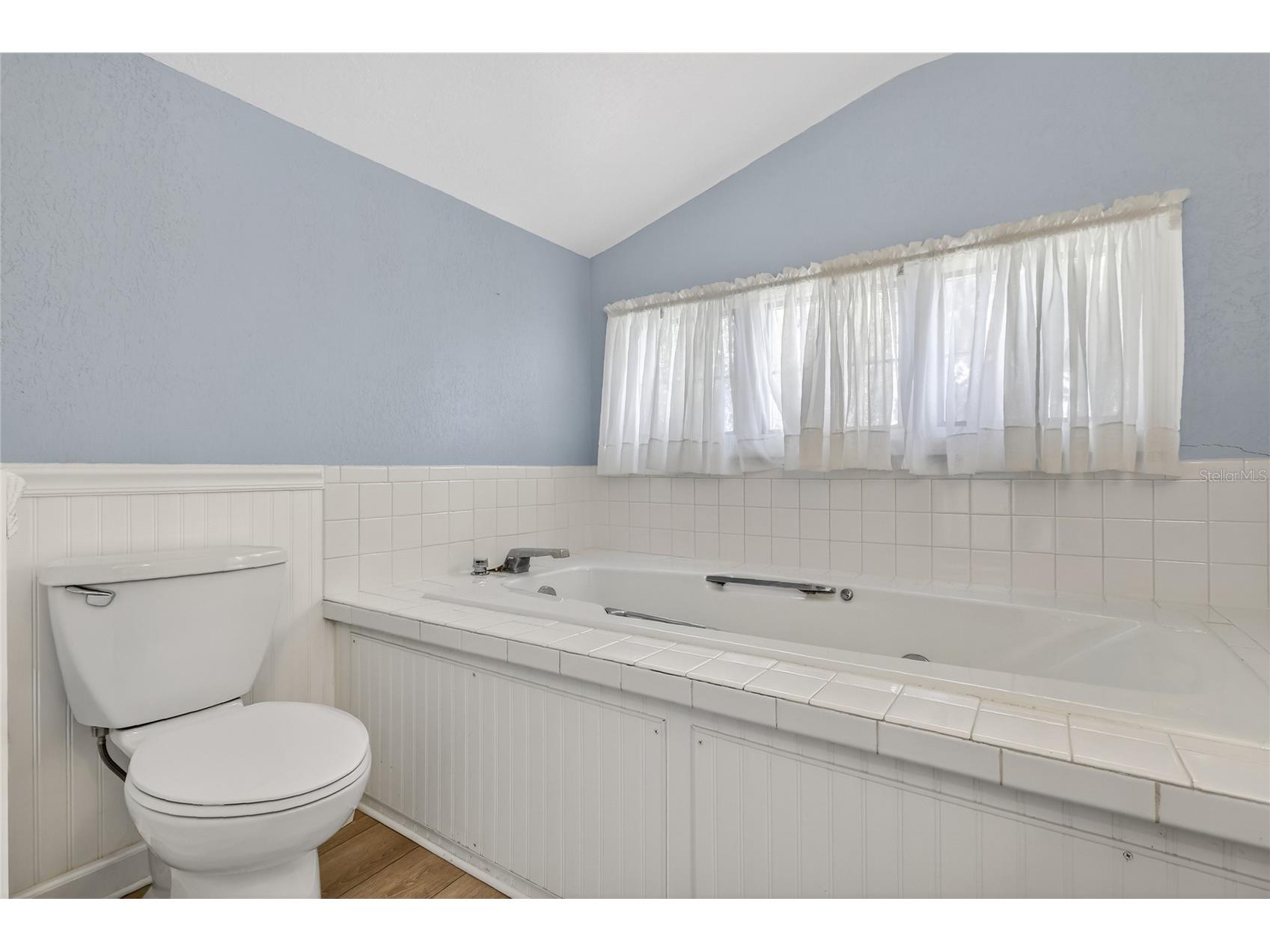 1542 Lake Ariana Boulevard Auburndale FL 33823 L4957305 image38