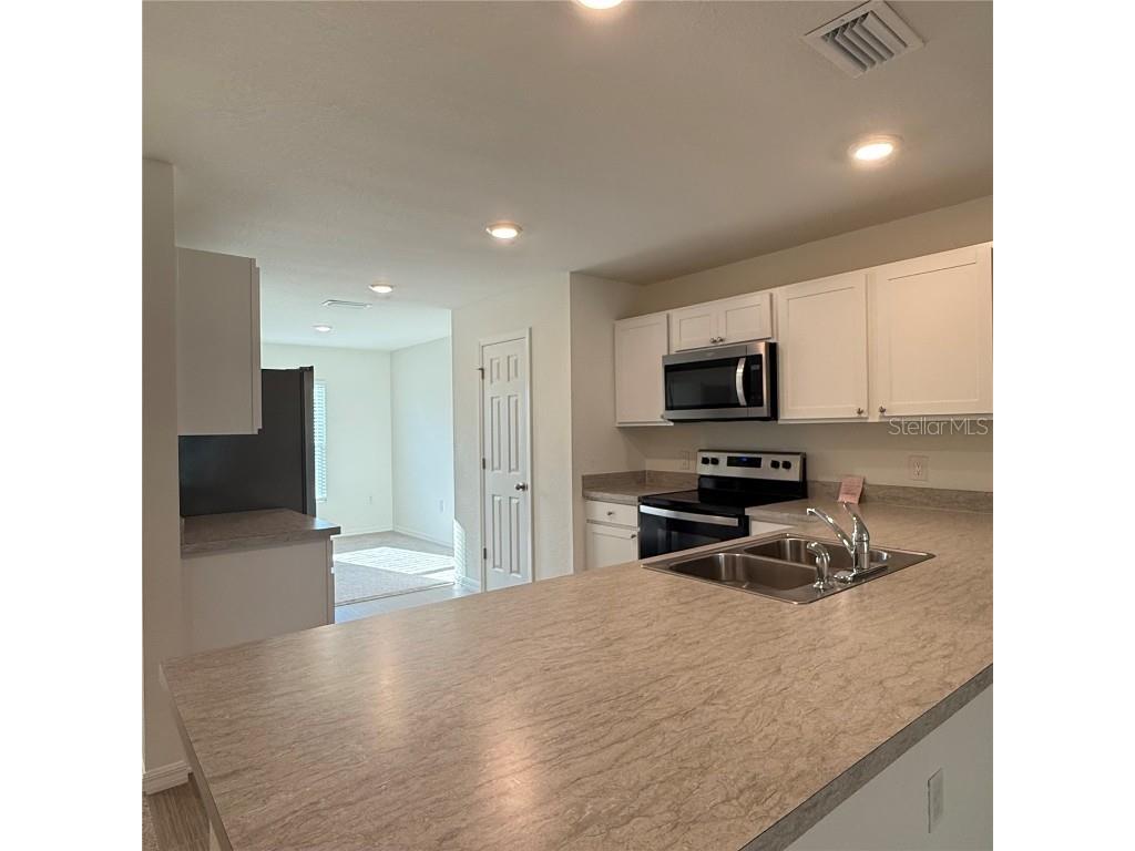 1542 Log Lane North Port FL 34286 A4666863 image12