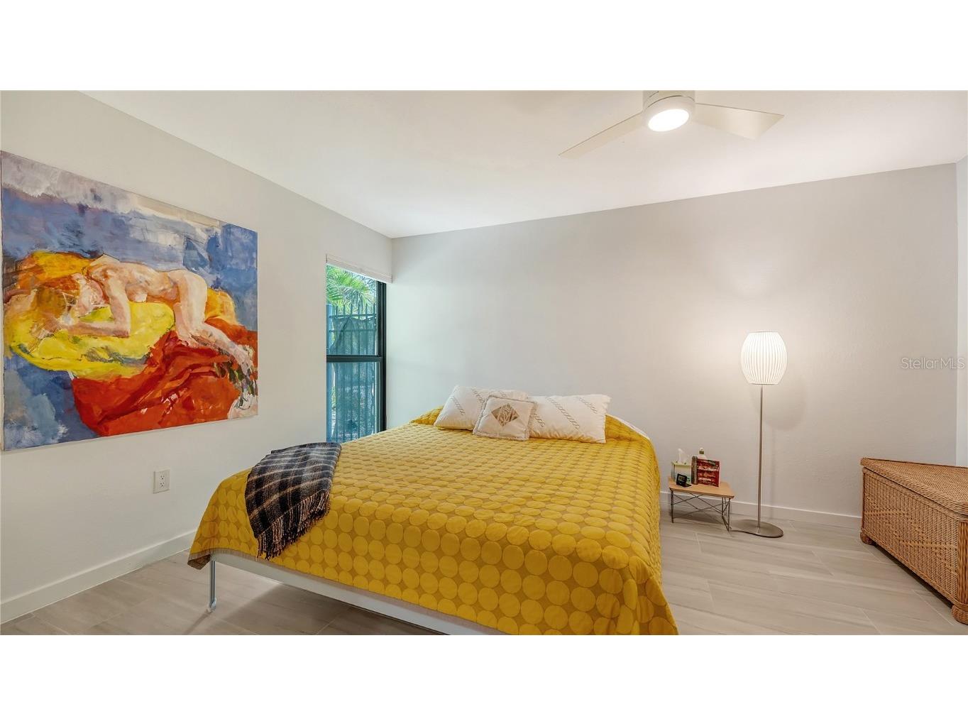 1542 Oak Street #102 Sarasota FL 34236 A4658284 image18