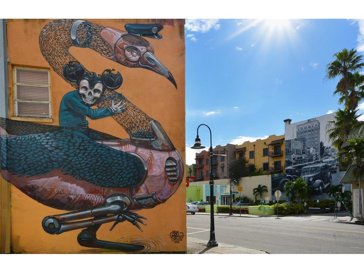 1542 Oak Street #102 Sarasota FL 34236 A4658284 image52