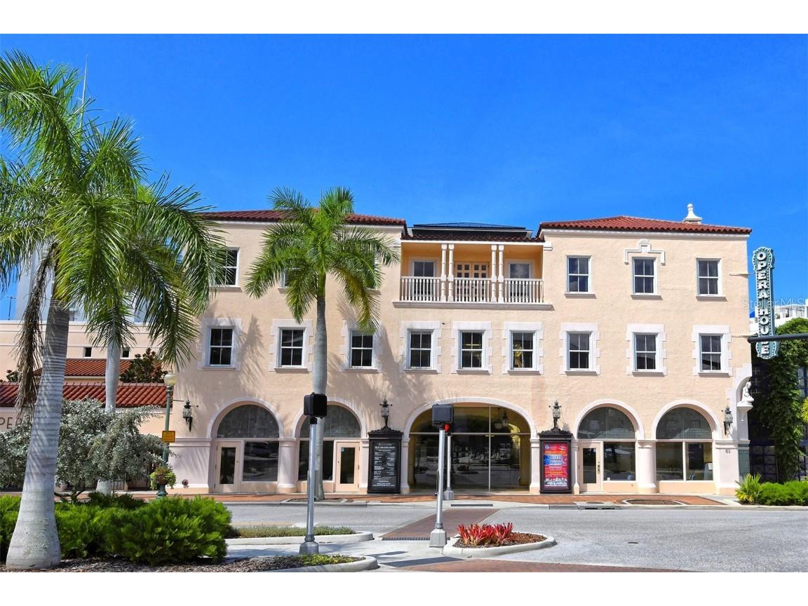 1542 Oak Street #102 Sarasota FL 34236 A4658284 image63