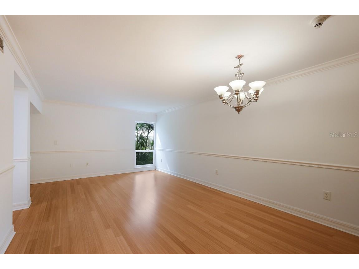 1542 Oak Street #6 Sarasota FL 34236 A4624938 image11