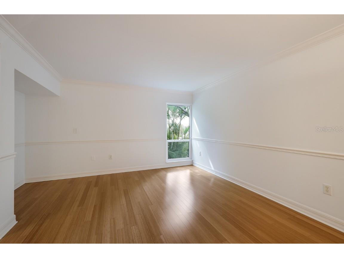 1542 Oak Street #6 Sarasota FL 34236 A4624938 image13