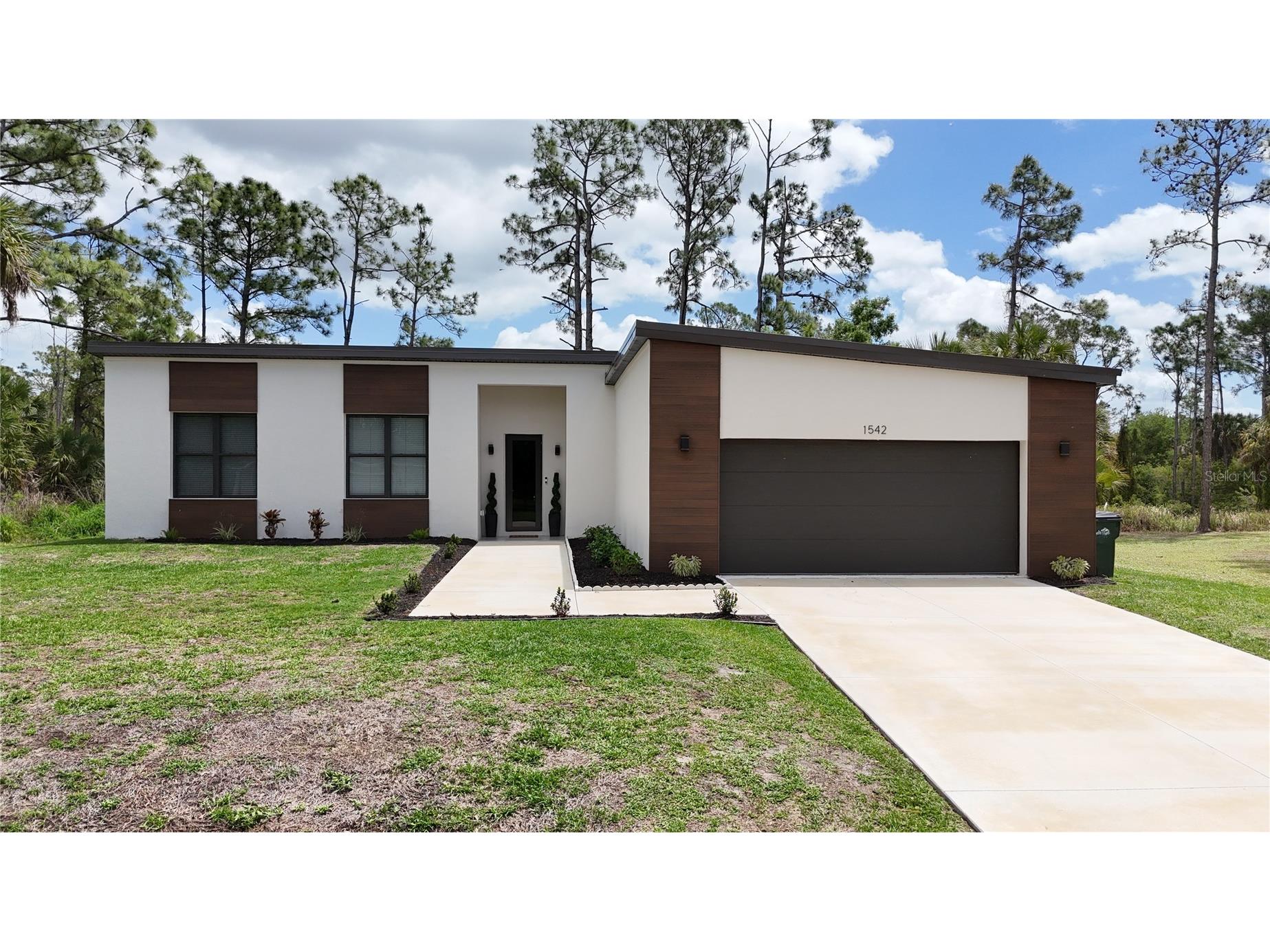 1542 Sareta Terrace North Port FL 34286 C7524627 image1
