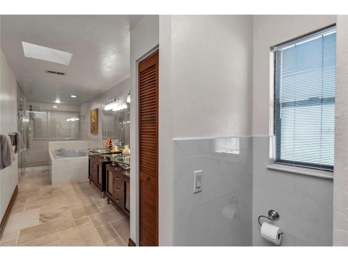 1542 SE Pinwheel Drive Crystal River FL 34429 OM713559 image25