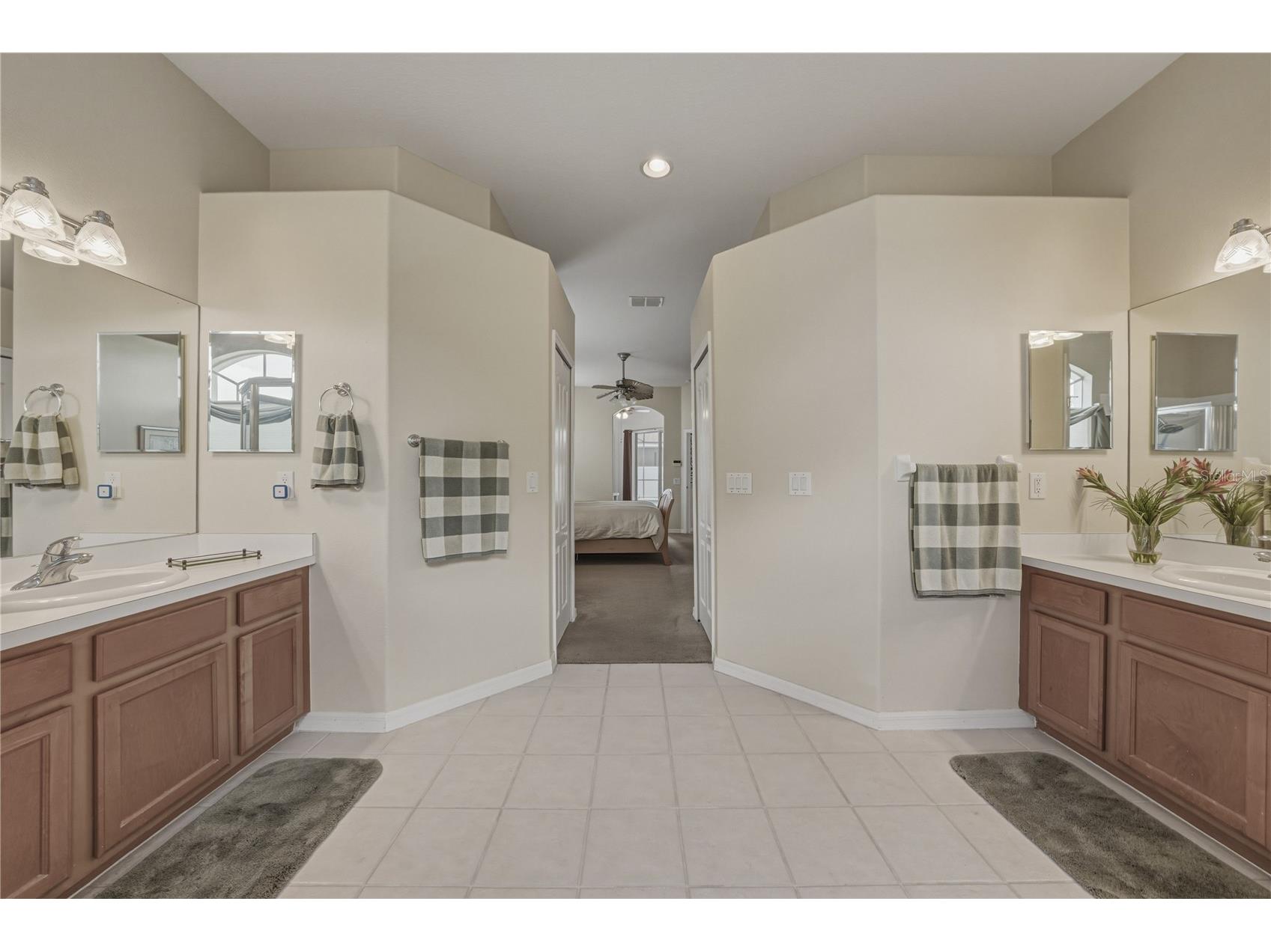 1542 Swamp Rose Lane Trinity FL 34655 TB8498271 image41