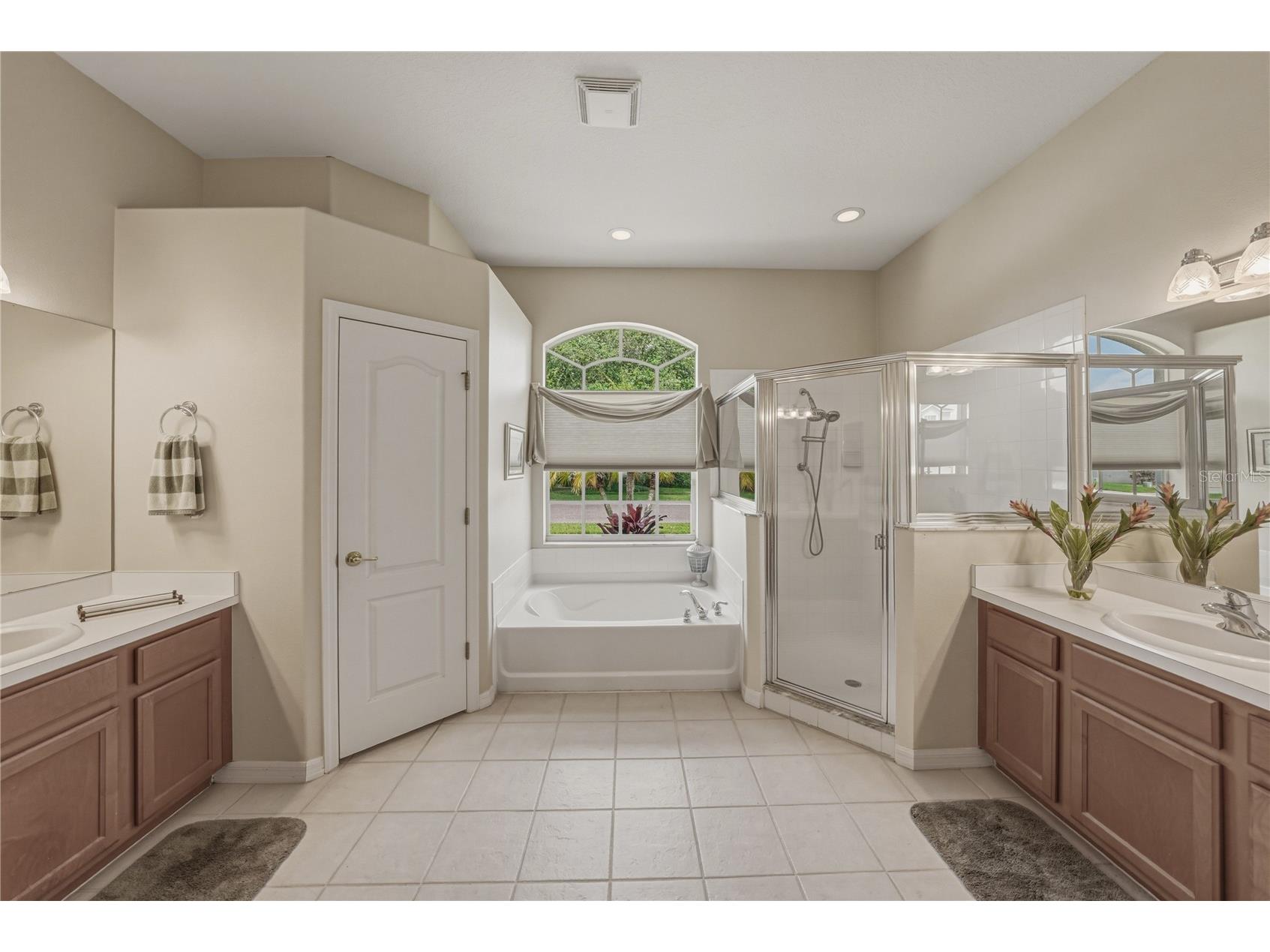 1542 Swamp Rose Lane Trinity FL 34655 TB8498271 image6