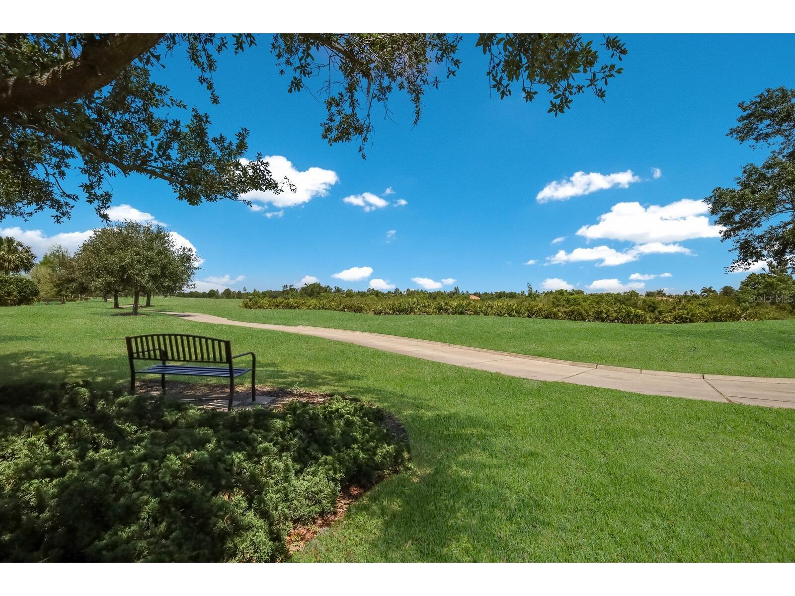 15422 Helmsdale Place Lakewood Ranch FL 34202 A4691804 image47