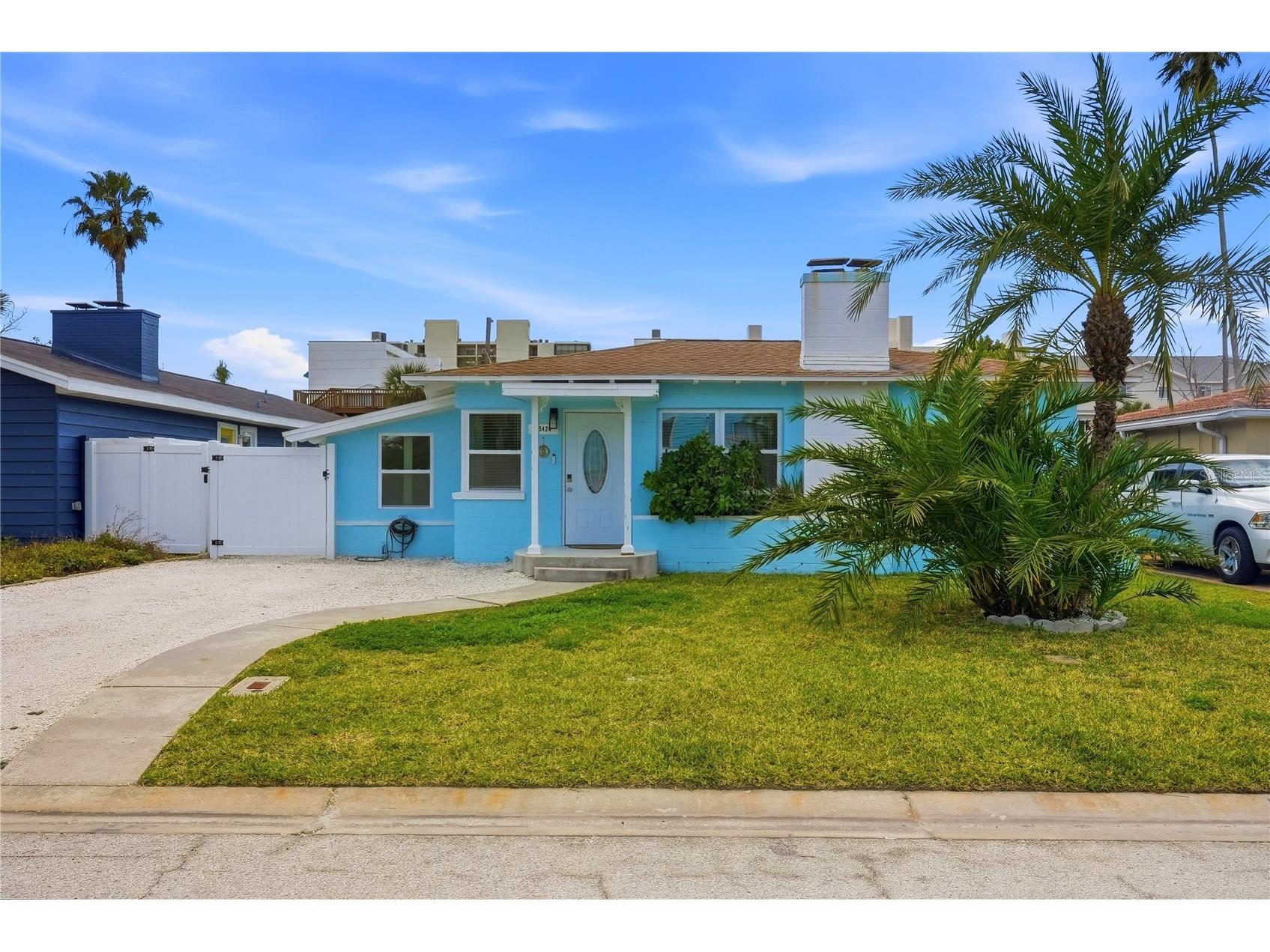 15424 2nd Street E Madeira Beach FL 33708 TB8483691 image1