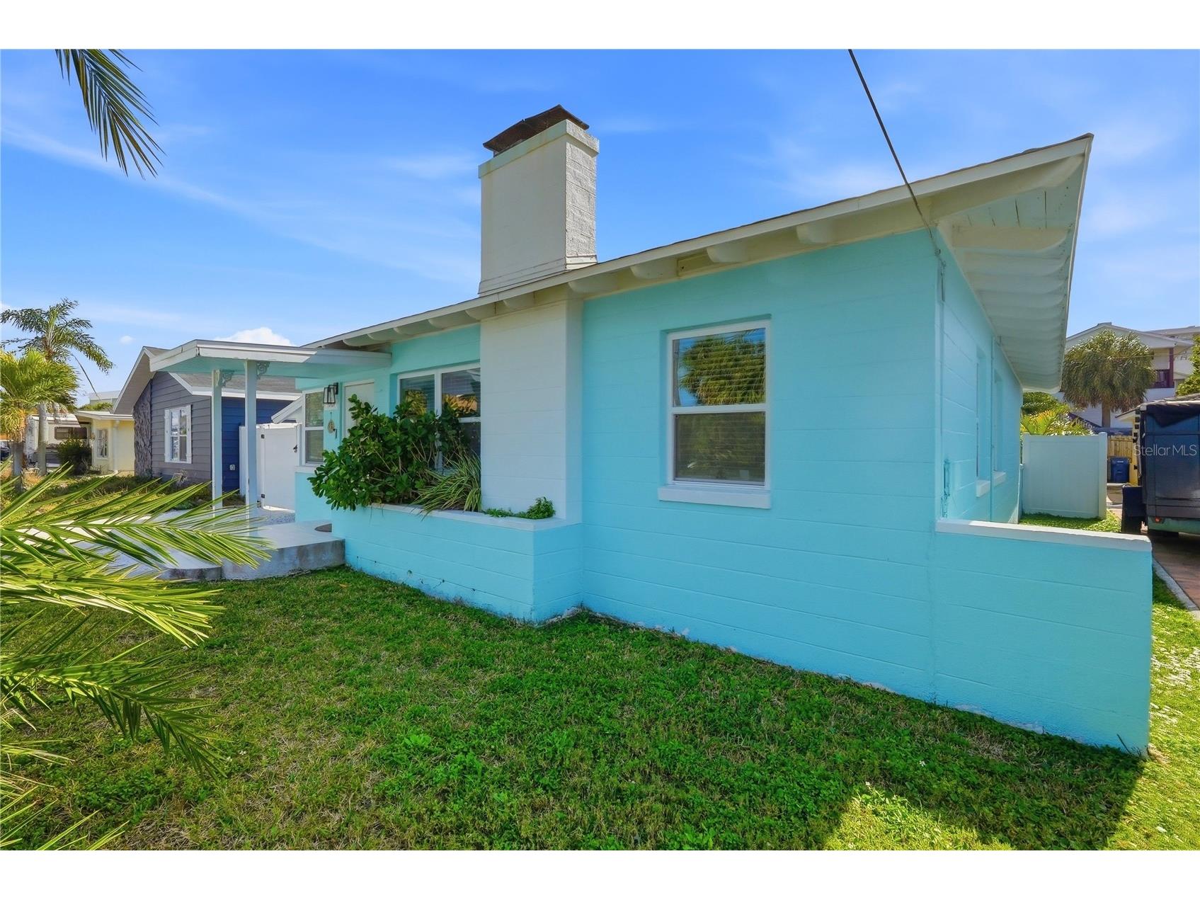 15424 2nd Street E Madeira Beach FL 33708 TB8483691 image3
