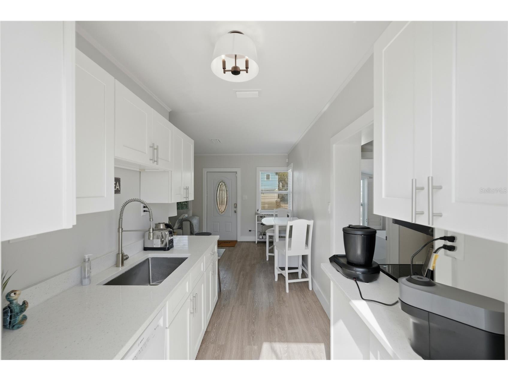15424 2nd Street E Madeira Beach FL 33708 TB8483691 image9