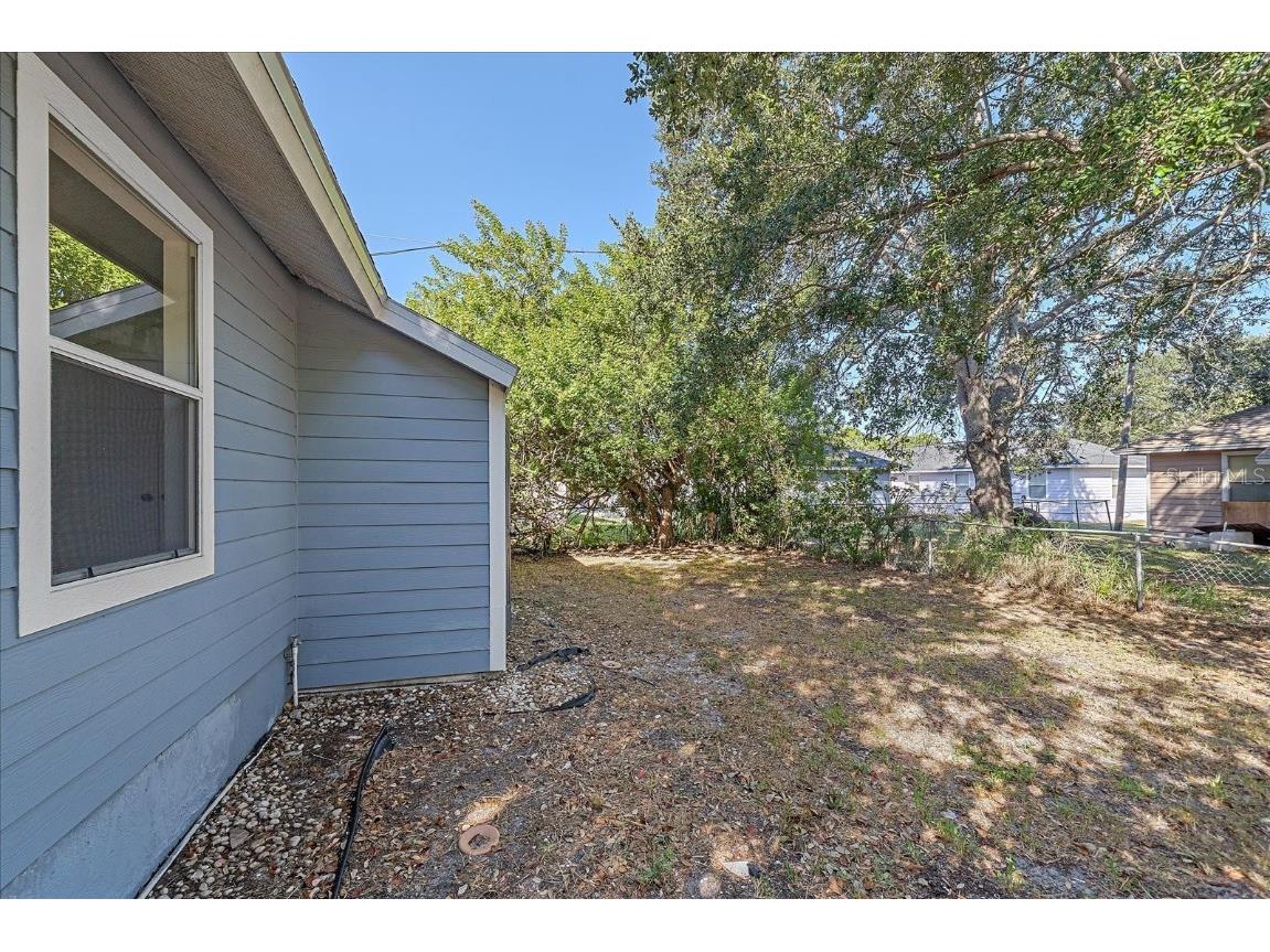 1543 20th Street Sarasota FL 34234 A4669906 image23