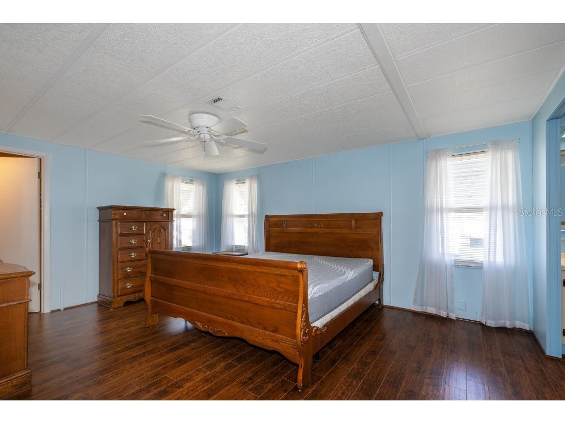 1543 Apache Circle Tavares FL 32778 G5100413 image10