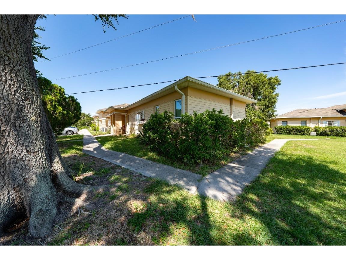 1543 Club Circle Lakeshore FL 33854 O6314034 image19