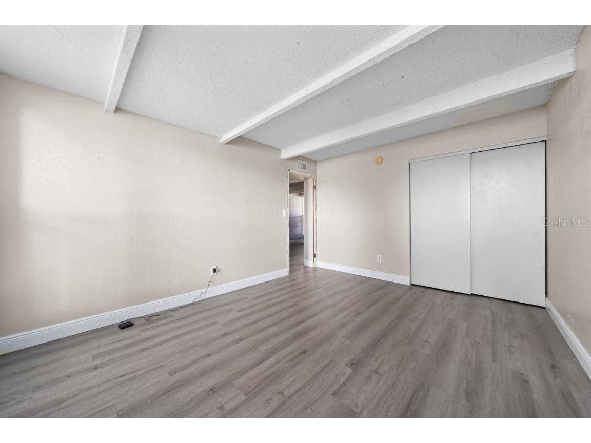 1543 Club Circle Lakeshore FL 33854 O6314034 image5