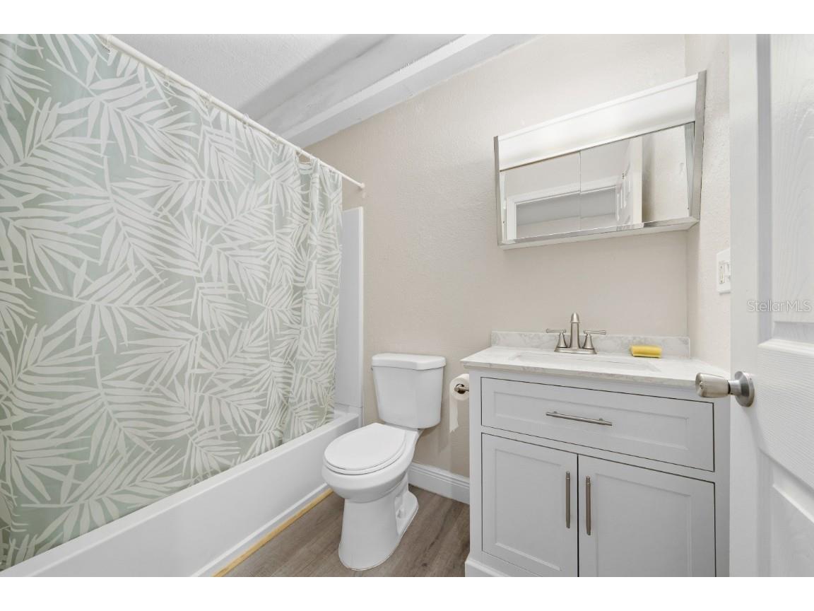 1543 Club Circle Lakeshore FL 33854 O6314034 image7