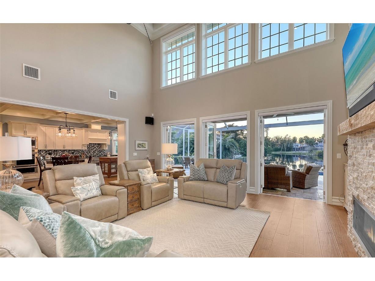 1543 Eastbrook Drive Sarasota FL 34231 A4641145 image13