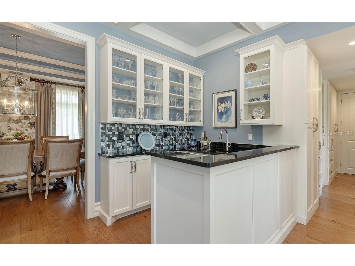 1543 Eastbrook Drive Sarasota FL 34231 A4641145 image17