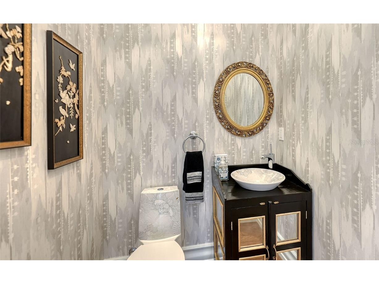 1543 Eastbrook Drive Sarasota FL 34231 A4641145 image25