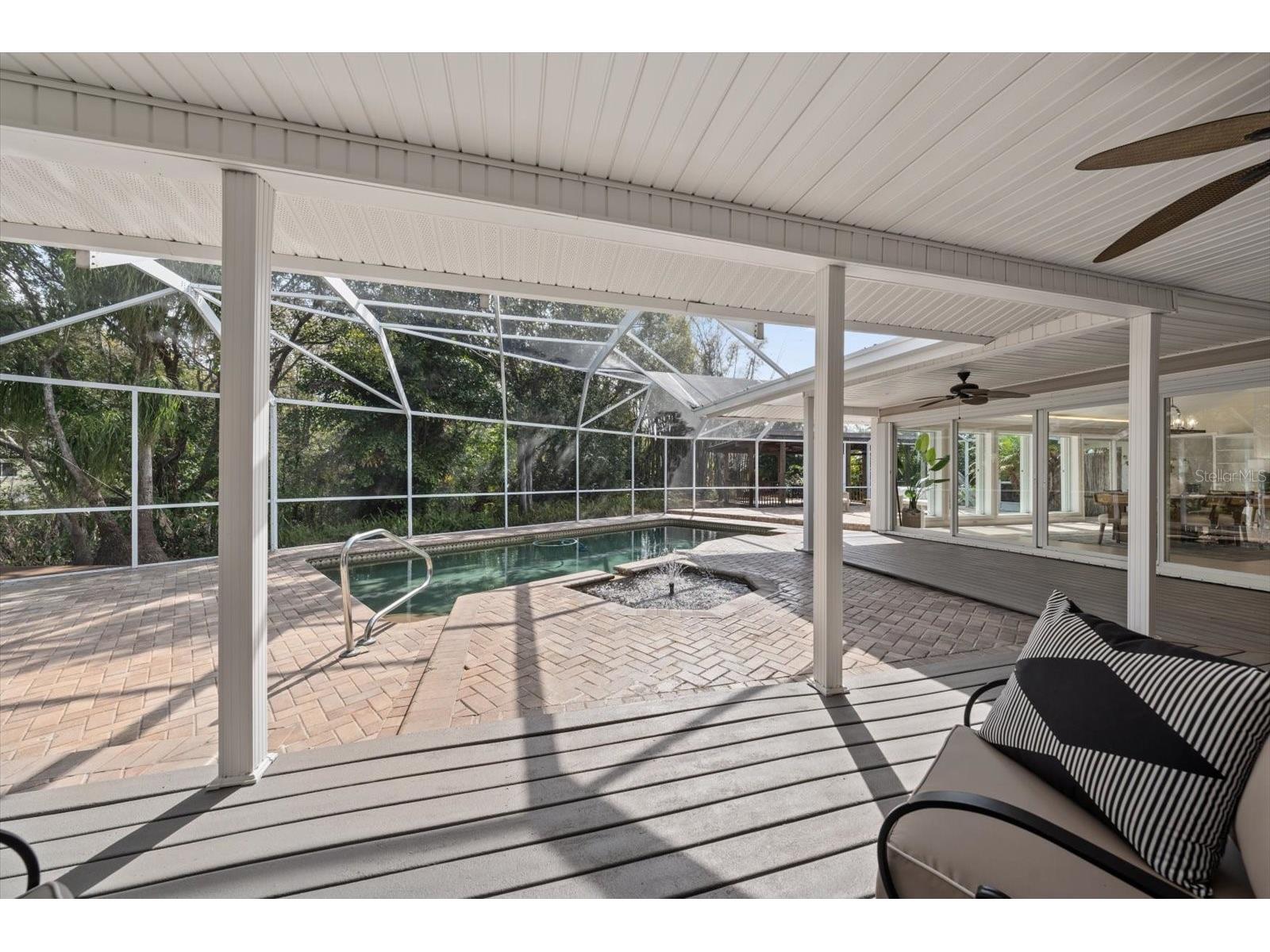 1543 Sturbridge Court Dunedin FL 34698 TB8482426 image22