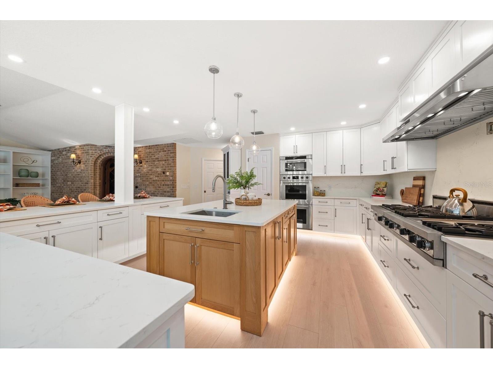 1543 Sturbridge Court Dunedin FL 34698 TB8482426 image25