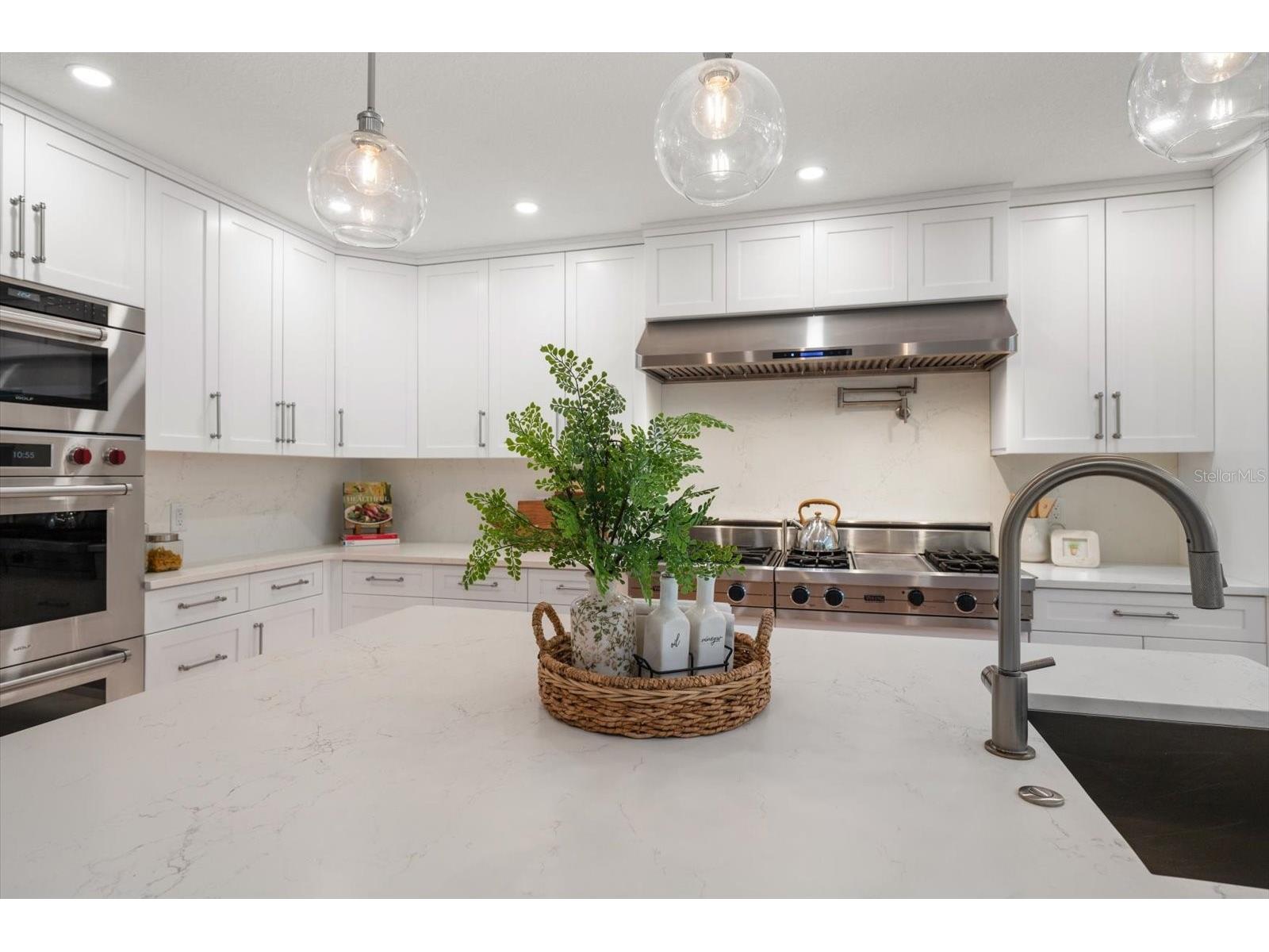 1543 Sturbridge Court Dunedin FL 34698 TB8482426 image32