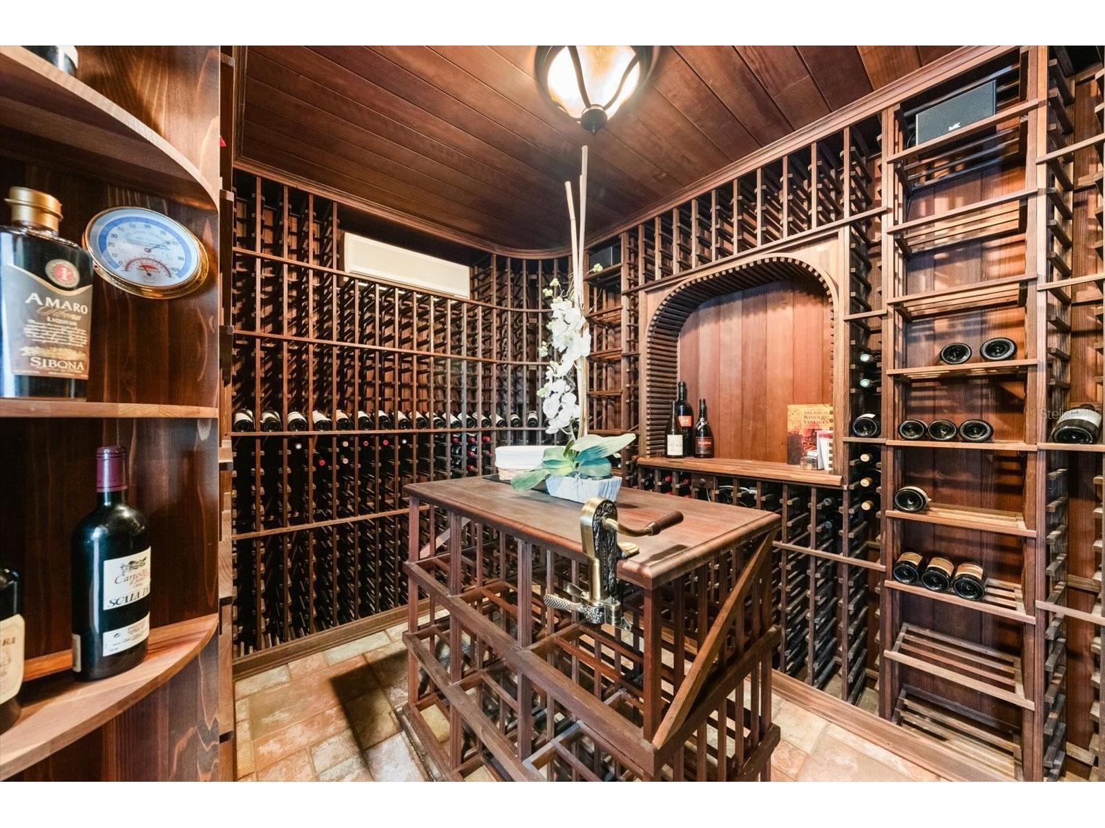 1543 Sturbridge Court Dunedin FL 34698 TB8482426 image42