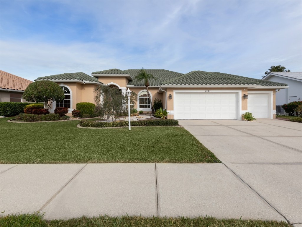 1543 Waterford Drive Venice FL 34292 N6130628 image1