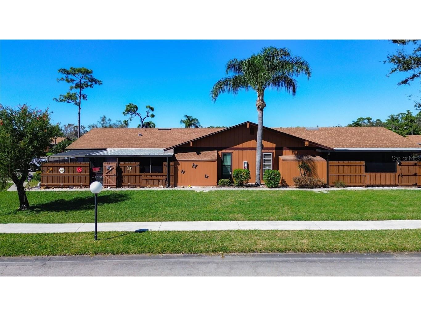 15431 Crystal Lake Drive North Fort Myers FL 33917 N6131014 image1