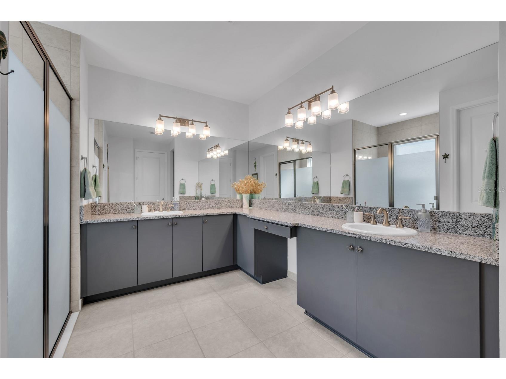 15433 Santa Pola Drive Wimauma FL 33598 TB8460680 image16