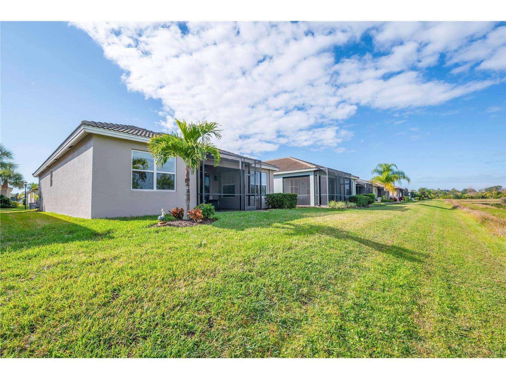 15433 Santa Pola Drive Wimauma FL 33598 TB8460680 image25