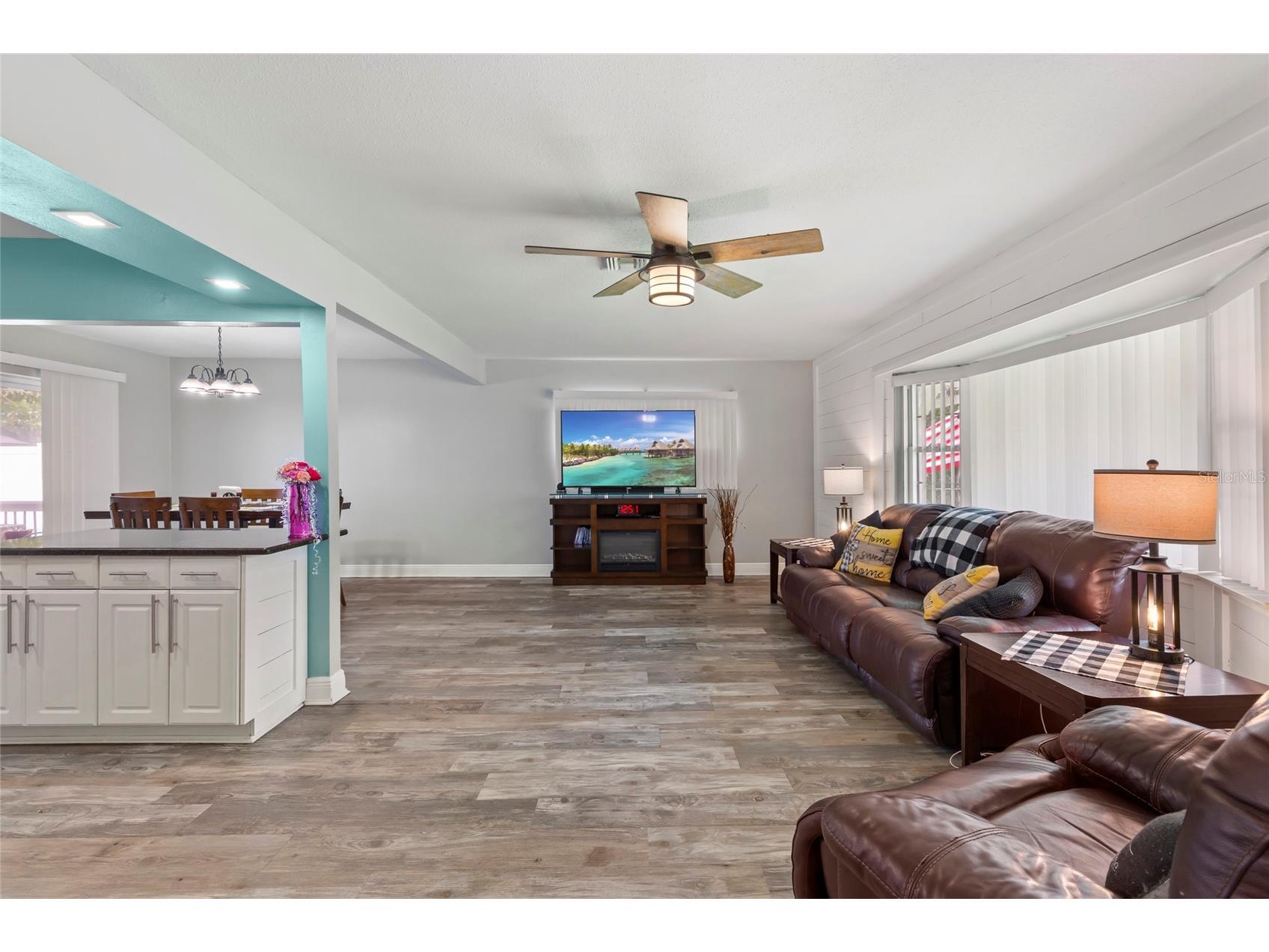 15437 Bedford Circle W Clearwater FL 33764 A4693873 image5