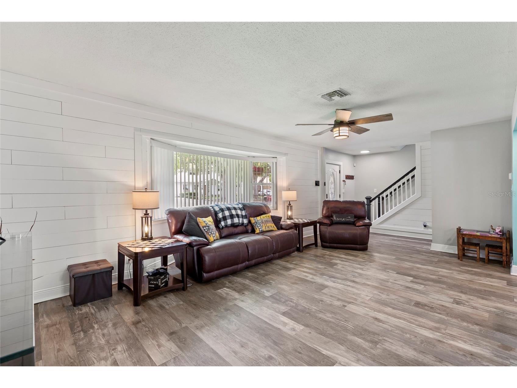 15437 Bedford Circle W Clearwater FL 33764 A4693873 image6