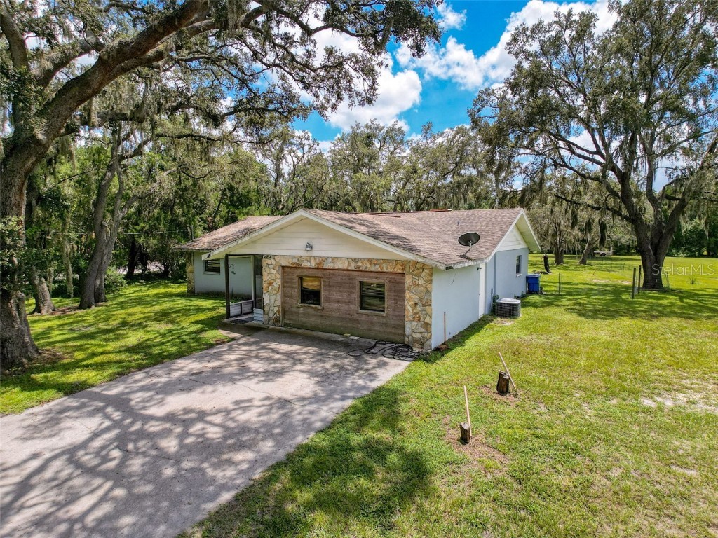 15438/15440 Azra Dr Odessa FL 33556 W7878188 image2