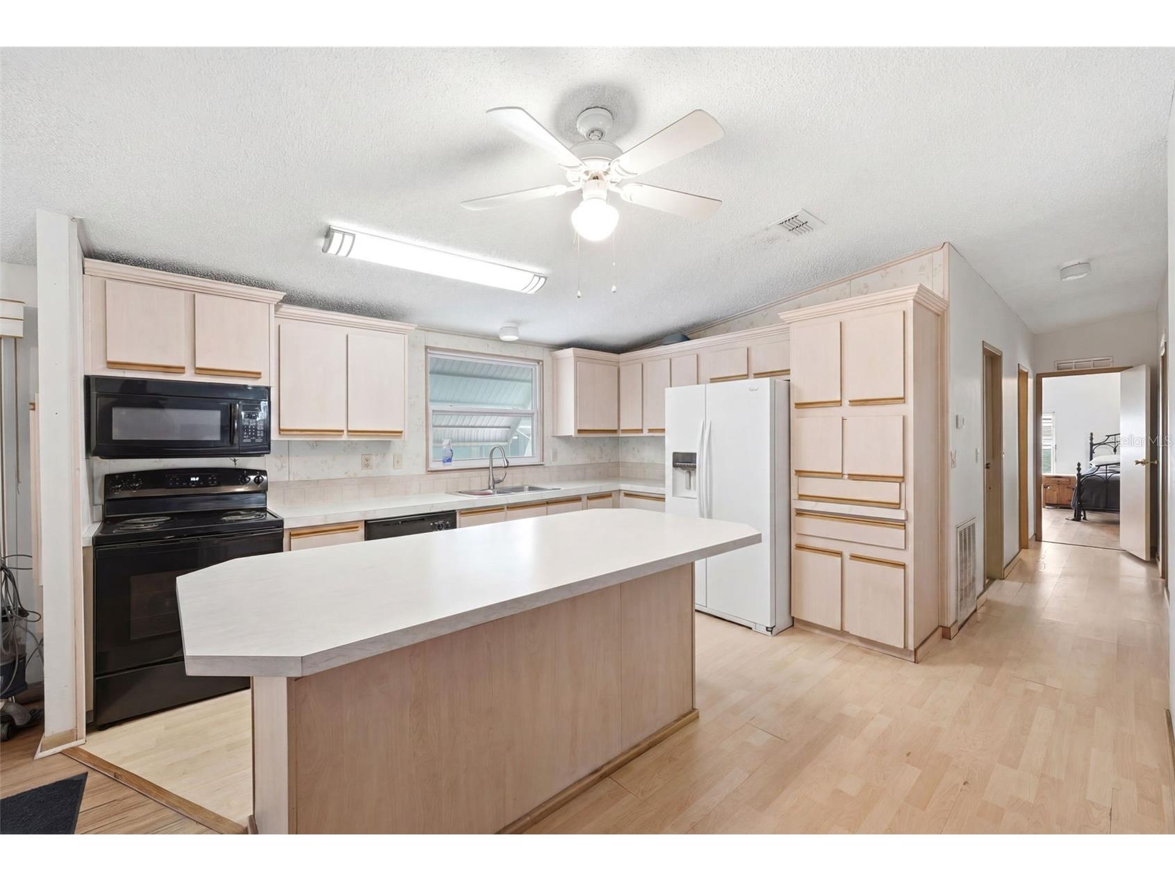 15439 Brookridge Boulevard Brooksville FL 34613 W7887025 image9
